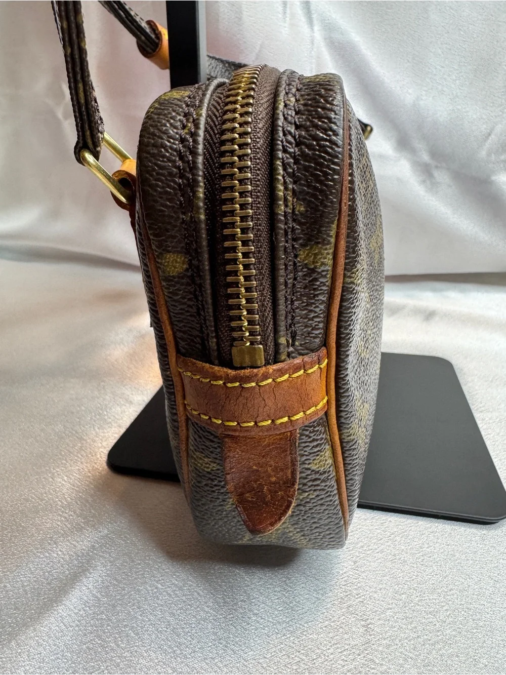 Louis Vuitton LV Monogram Pochette Marly Bandoulière with COA